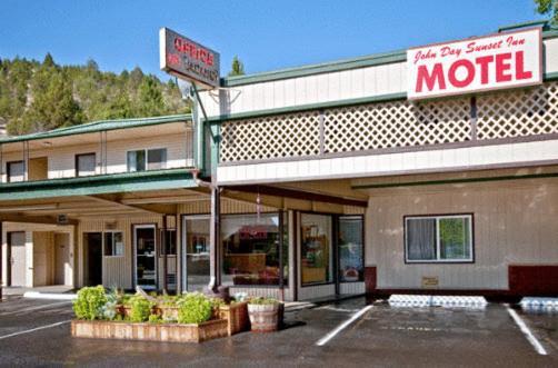 Sunset Inn - John Day Extérieur photo
